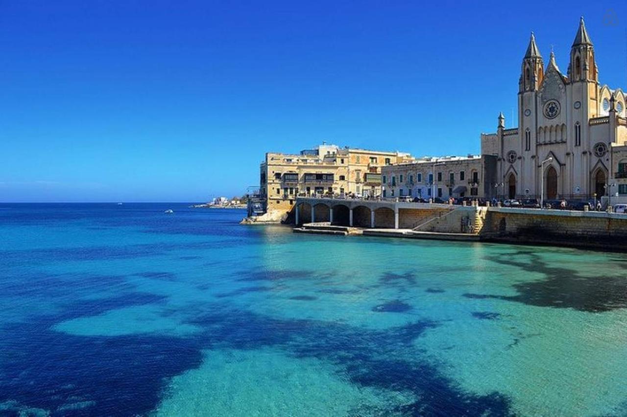 Luxury Apartment With Valletta And Harbour Views Sliema Extérieur photo