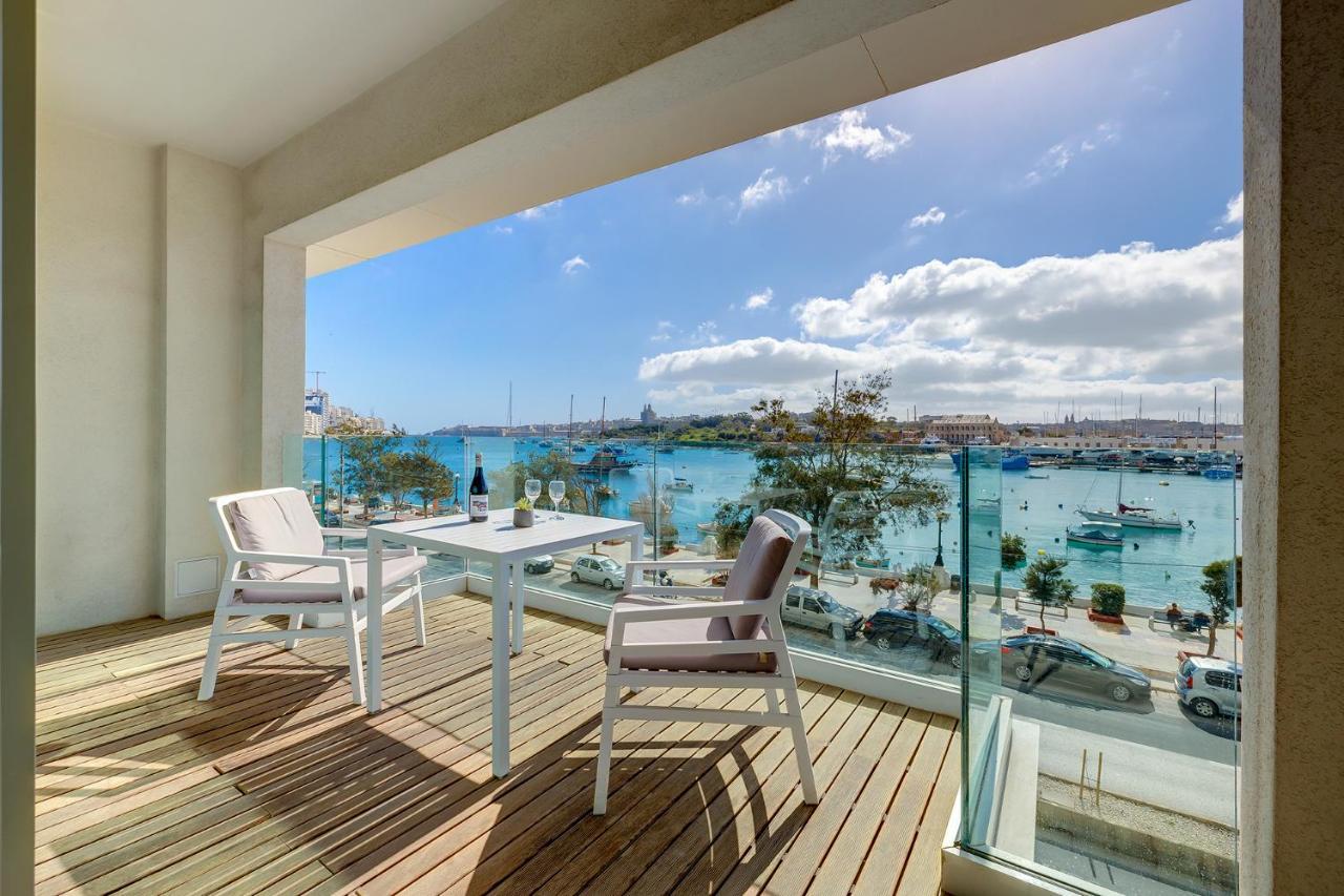 Luxury Apartment With Valletta And Harbour Views Sliema Extérieur photo