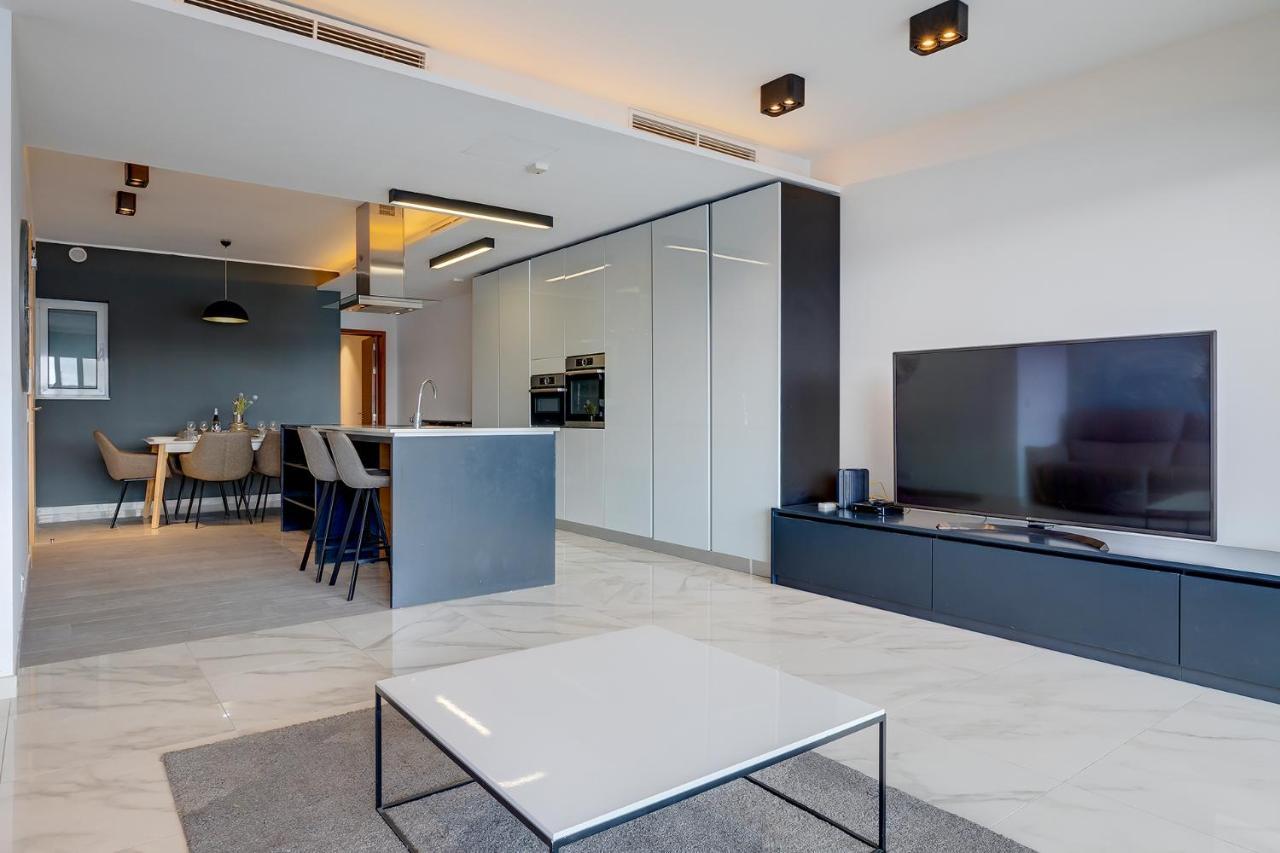 Luxury Apartment With Valletta And Harbour Views Sliema Extérieur photo